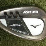 Mizuno JPX 58 degree golf wedge with 10 degree bounce (left-handed)